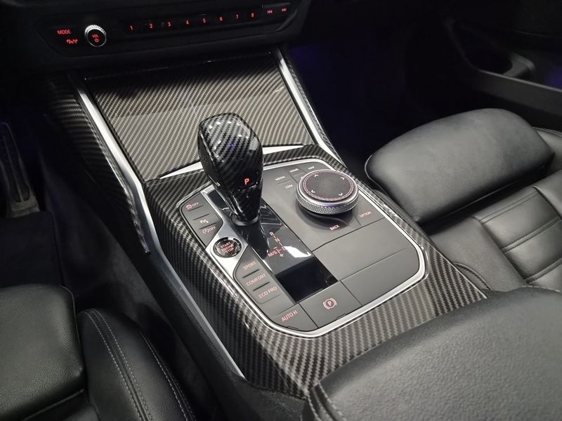 BMW 320 bild 18
