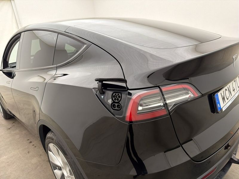 Tesla Model Y bild 19