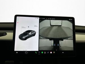 Tesla Model 3 bild 25