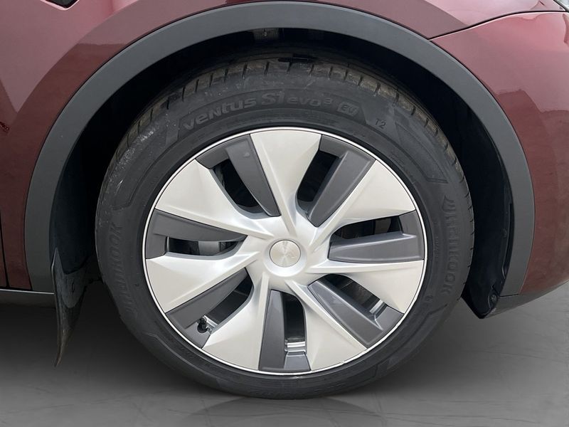 Tesla Model Y bild 11