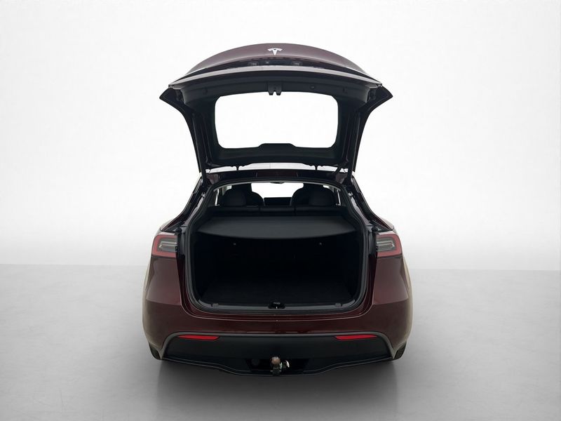 Tesla Model Y bild 21
