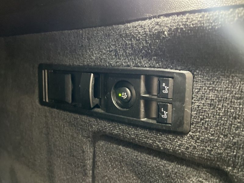 BMW iX bild 19
