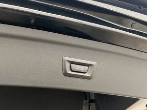 BMW iX bild 18