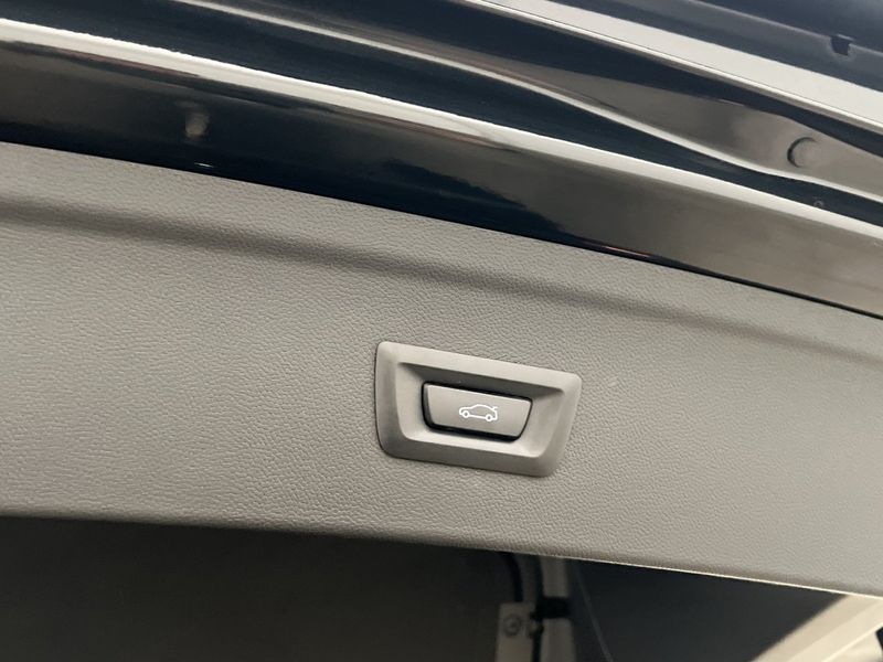 BMW iX bild 18