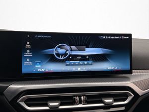 BMW i4 bild 36