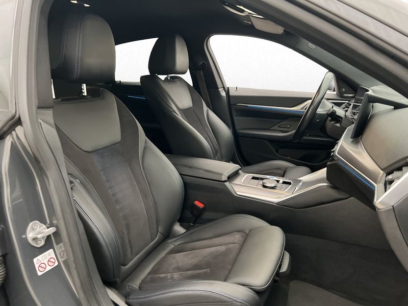 BMW i4 bild 15