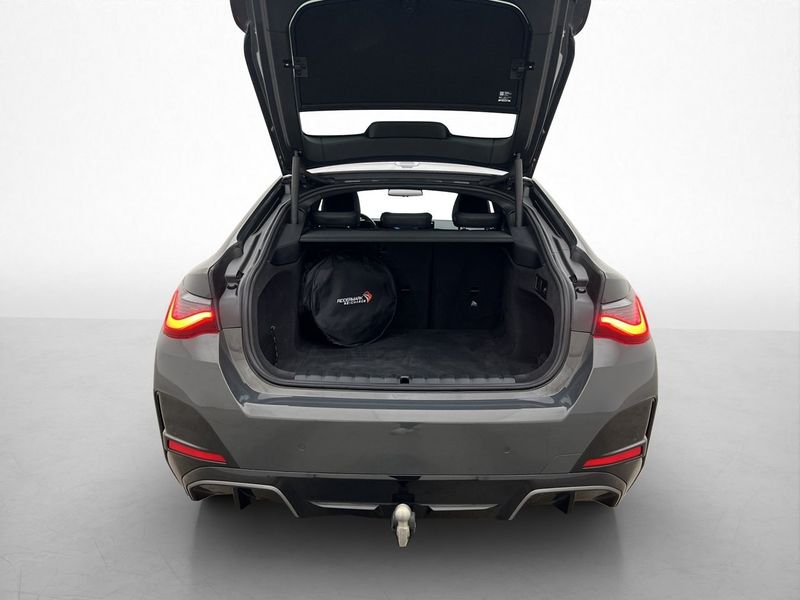 BMW i4 bild 22