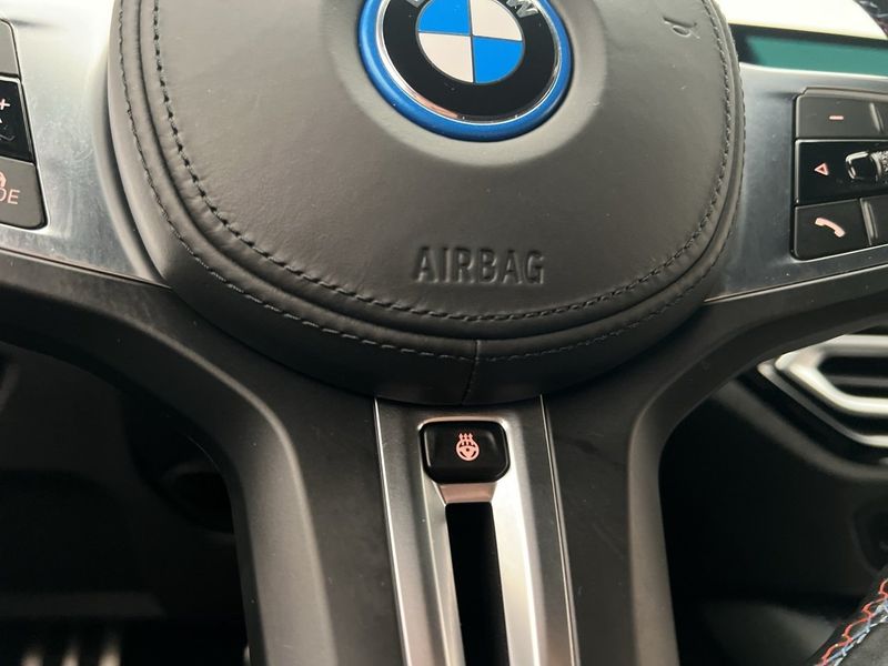BMW i4 bild 30