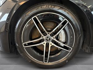 Mercedes E300 bild 10