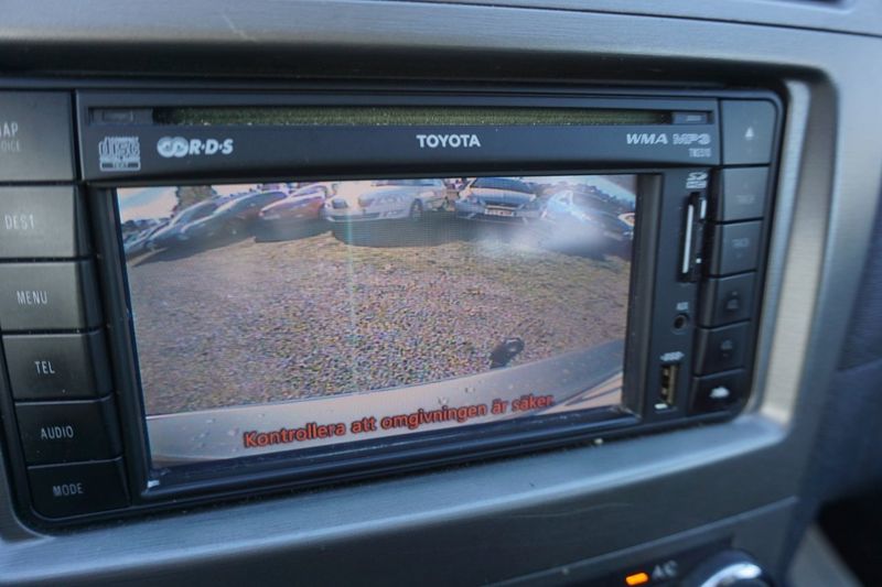 Toyota Avensis bild 6