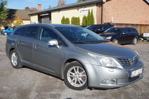 Toyota Avensis Kombi 2.0 Business AUT/Drag/B-kamera/1 ägare - 2011