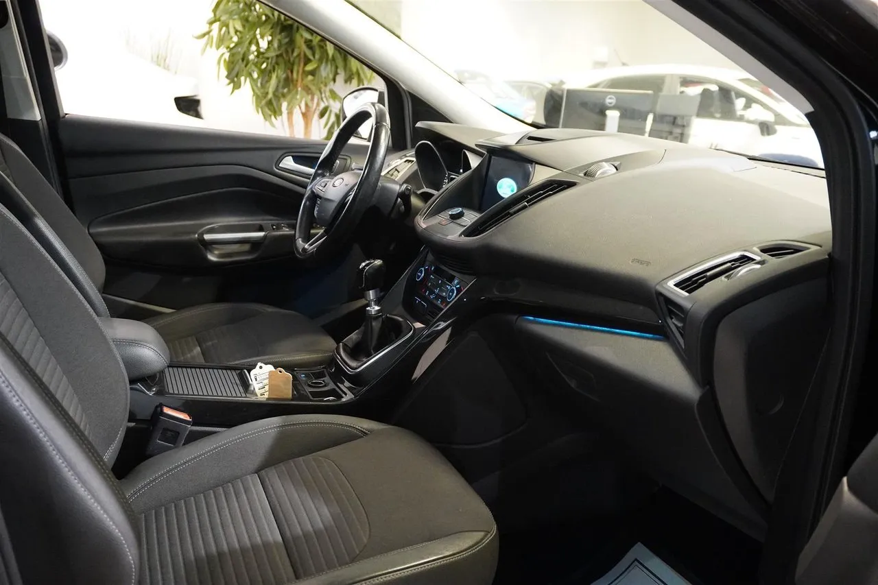 Ford Kuga bild 6