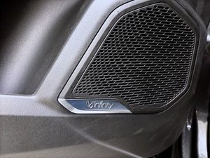 Lynk & Co 01 bild 17