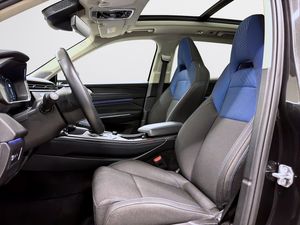 Lynk & Co 01 bild 7