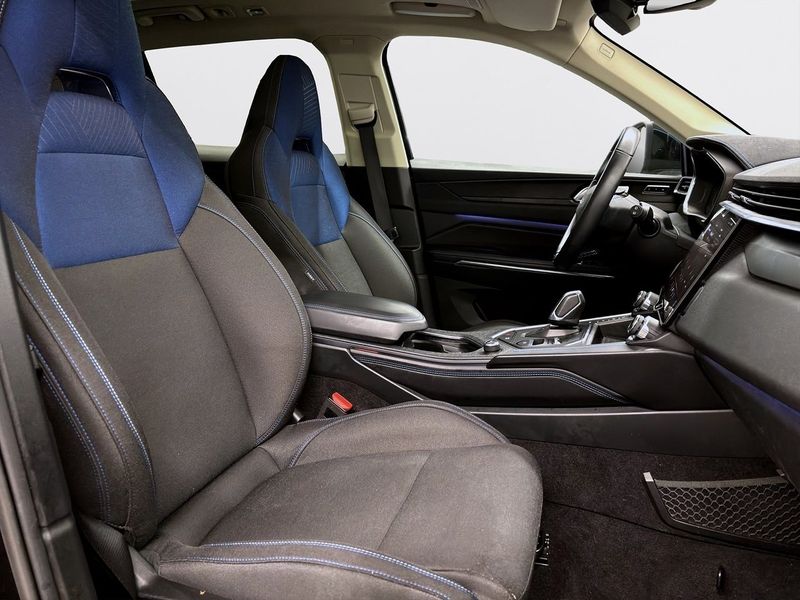 Lynk & Co 01 bild 13