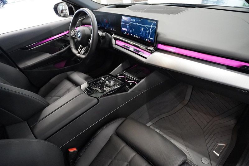 BMW 530 bild 12