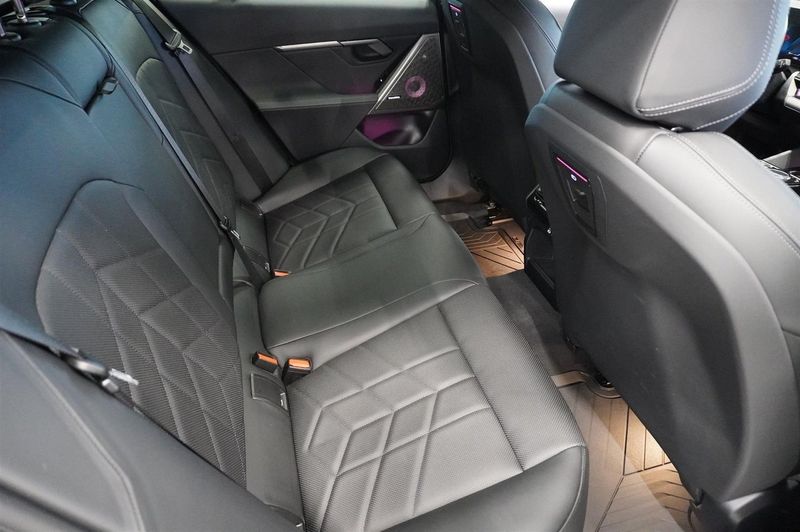 BMW 530 bild 11