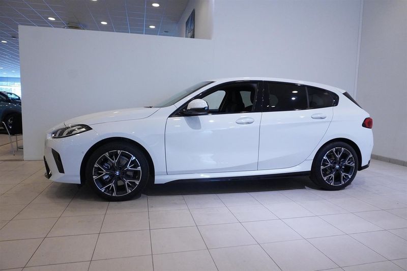 BMW 120 bild 4