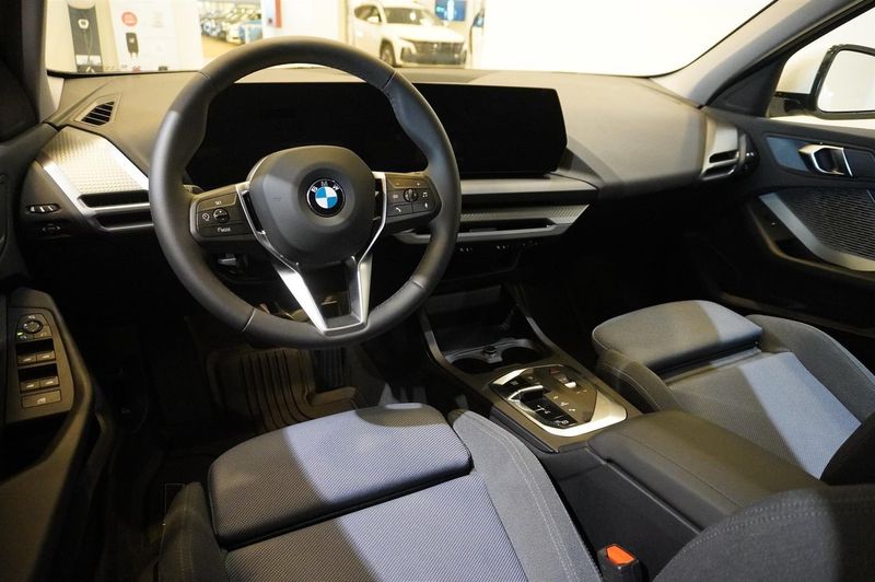 BMW 120 bild 11