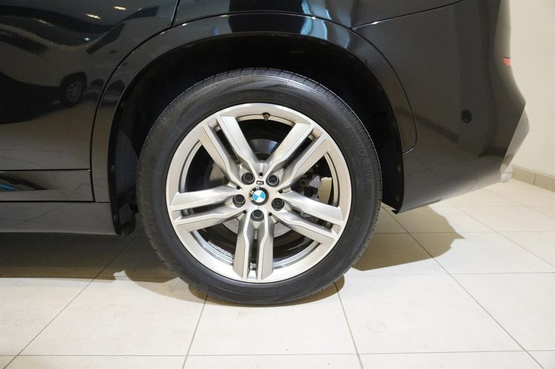 BMW X1 bild 9