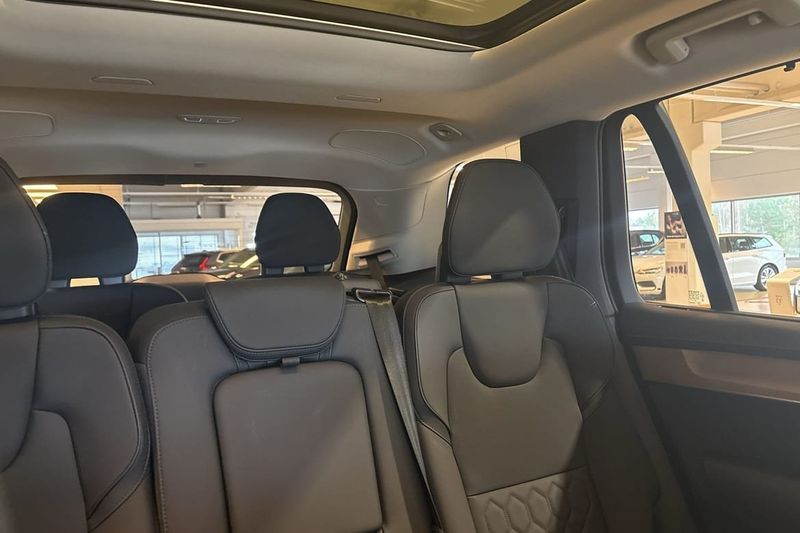 Volvo XC90 bild 27