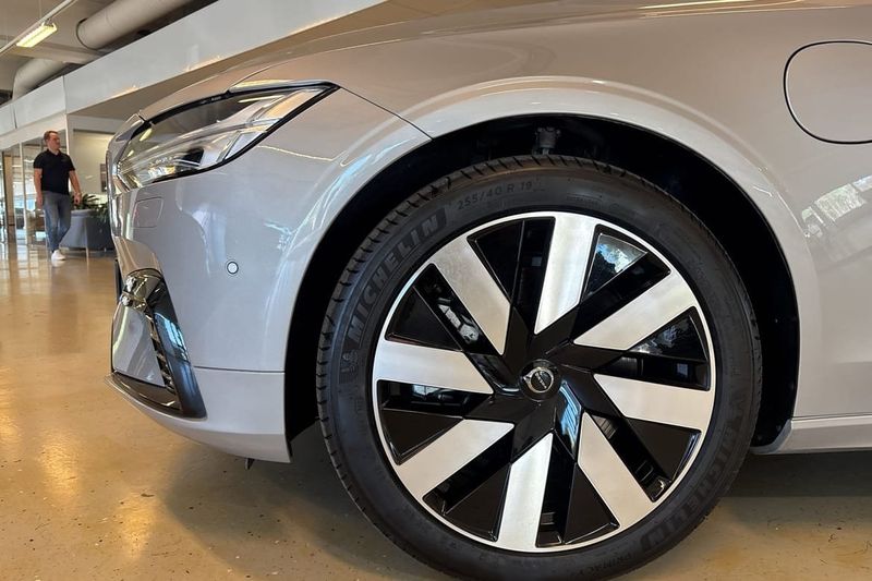Volvo V90 bild 14
