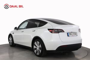 Tesla Model Y bild 8