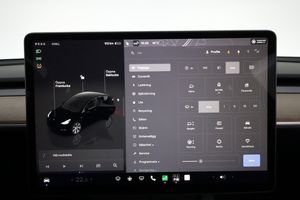 Tesla Model Y bild 18