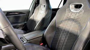 Volkswagen Passat bild 8
