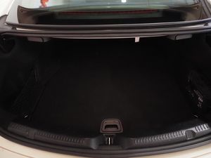 Mercedes E200 bild 9