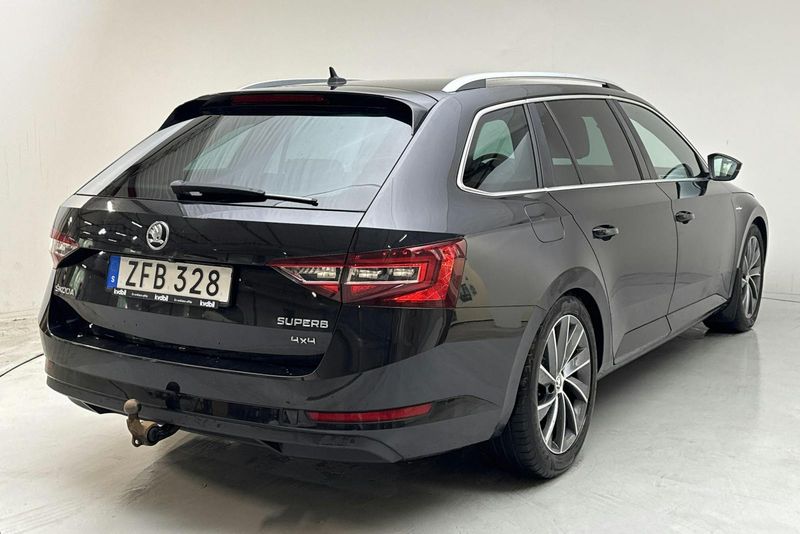 Skoda Superb bild 3