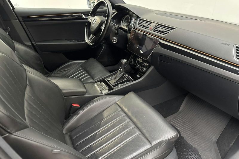 Skoda Superb bild 7