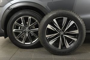 Lexus LBX bild 20