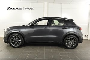 Lexus LBX bild 2