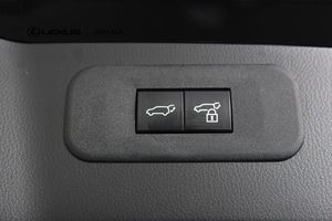 Lexus NX bild 23
