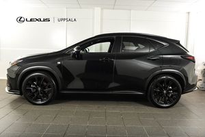 Lexus NX bild 2