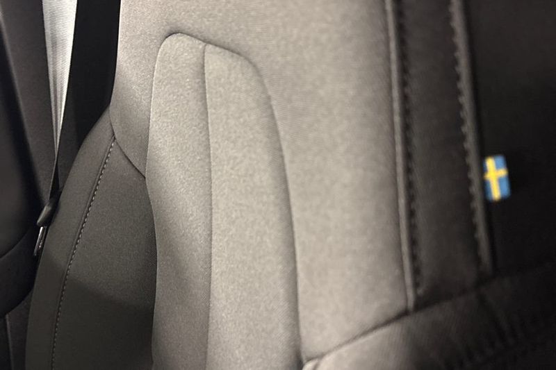 Volvo EX40 bild 15