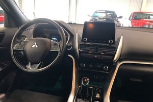 Mitsubishi Eclipse Cross bild 11