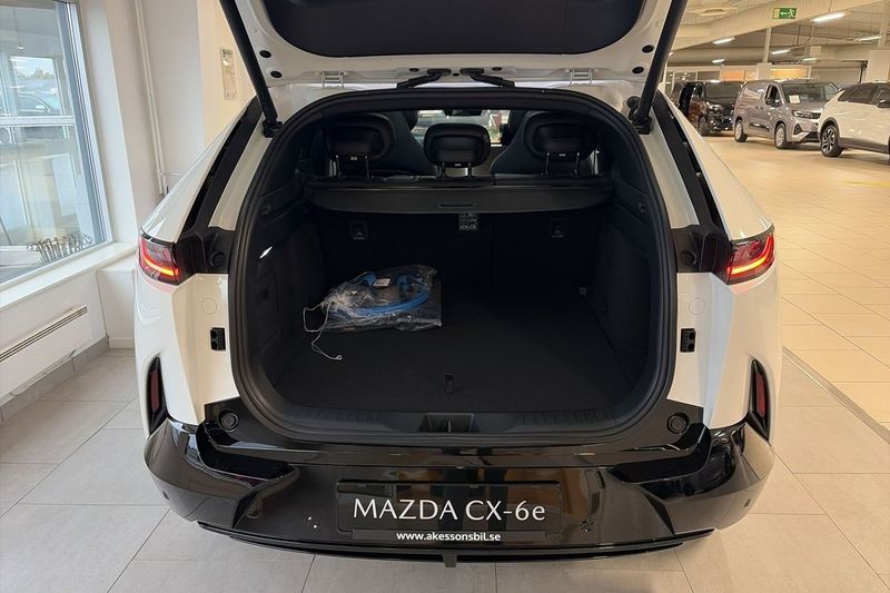 Mazda CX-6e bild 6