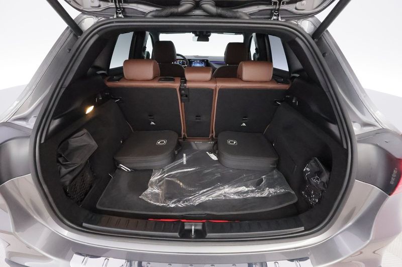 Mercedes GLA250 bild 17