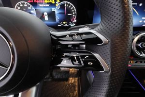 Mercedes GLA250 bild 23