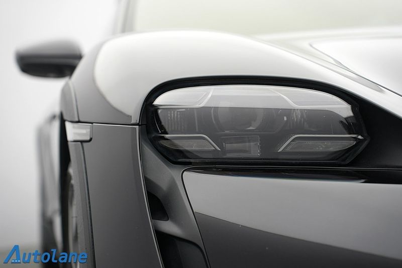 Porsche Taycan bild 14