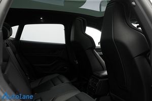 Porsche Taycan bild 32
