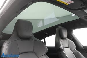 Porsche Taycan bild 21