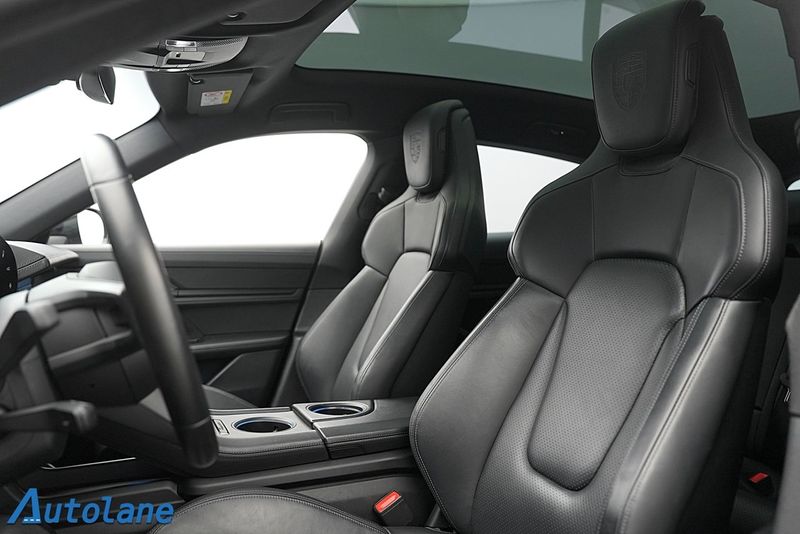 Porsche Taycan bild 19