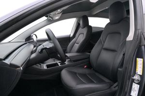 Tesla Model 3 bild 9
