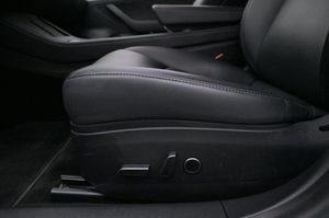 Tesla Model 3 bild 11
