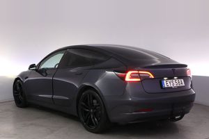 Tesla Model 3 bild 4