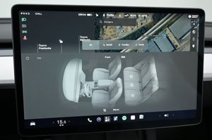 Tesla Model Y bild 21