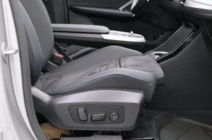 BMW iX1 bild 16
